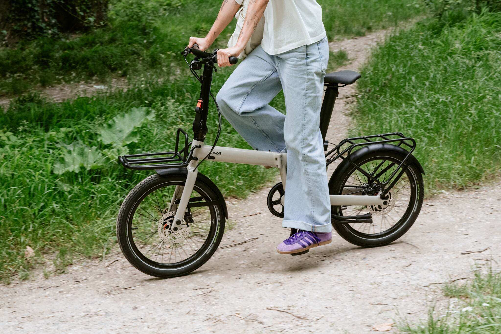 eovolt-3-folding-ebike-fully-charged.jpg